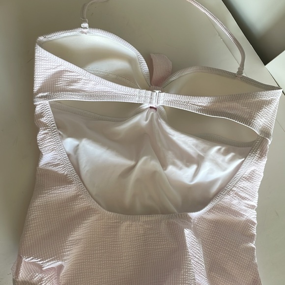 J. Crew Light Pink Bow Halter Neck Seersucker one piece swimsuit size M - Picture 5 of 9